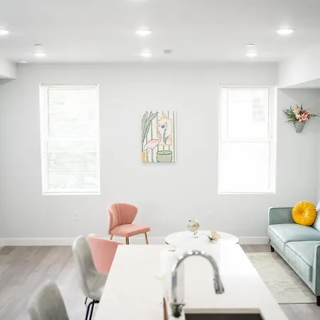 Luxury 2Bdr/2.5Bth Apt Apartment